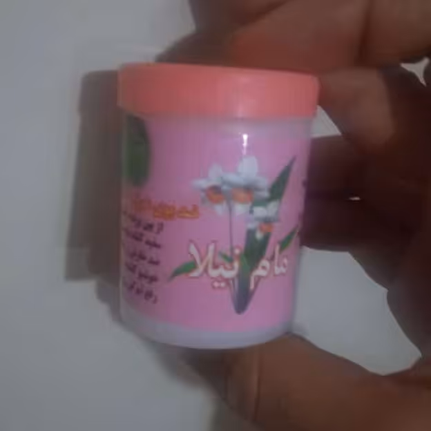 مام  پودر عرق گیر  خوشبو کننده 