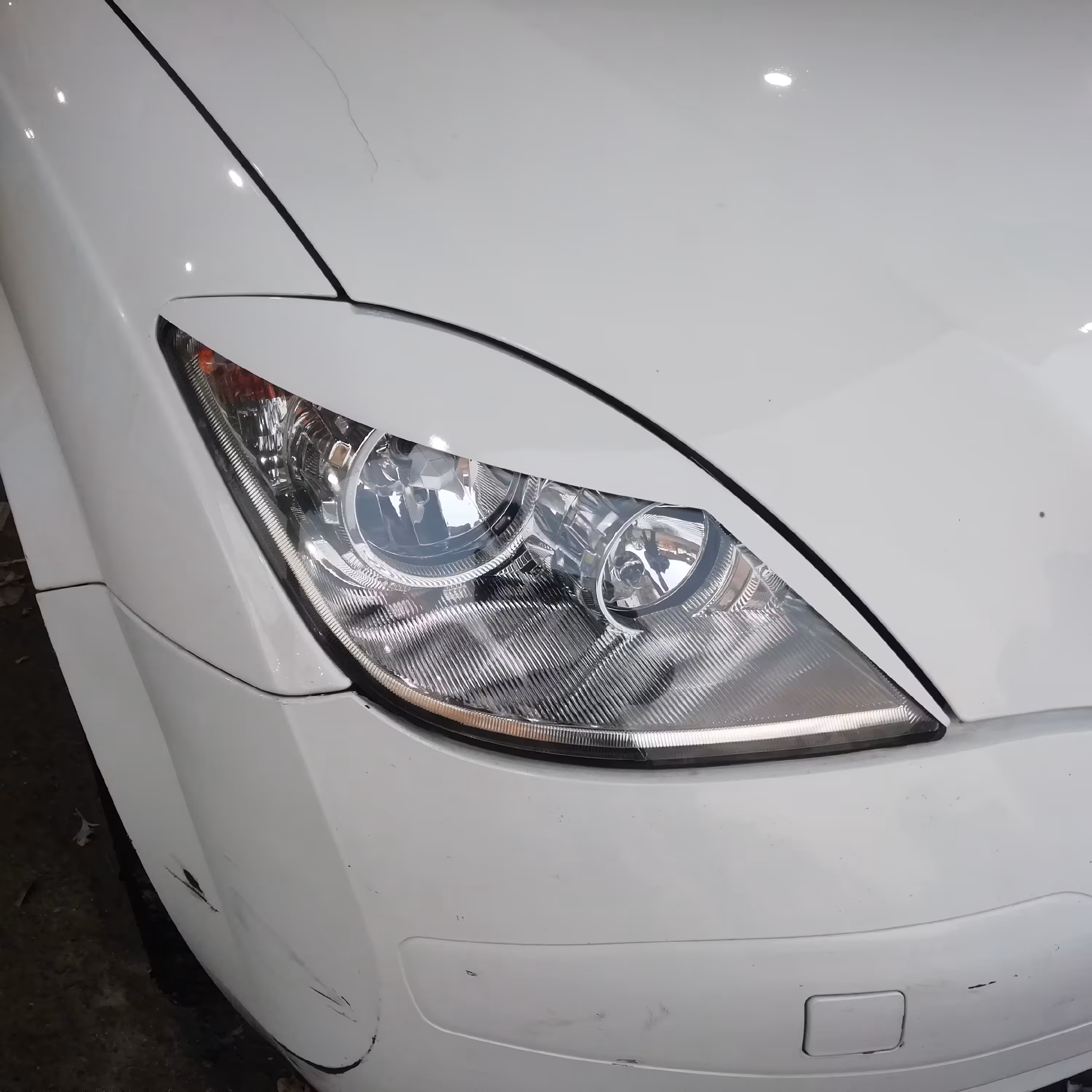 ابرویی چراغ جلو تیبا 1 و تیبا2(اخم)