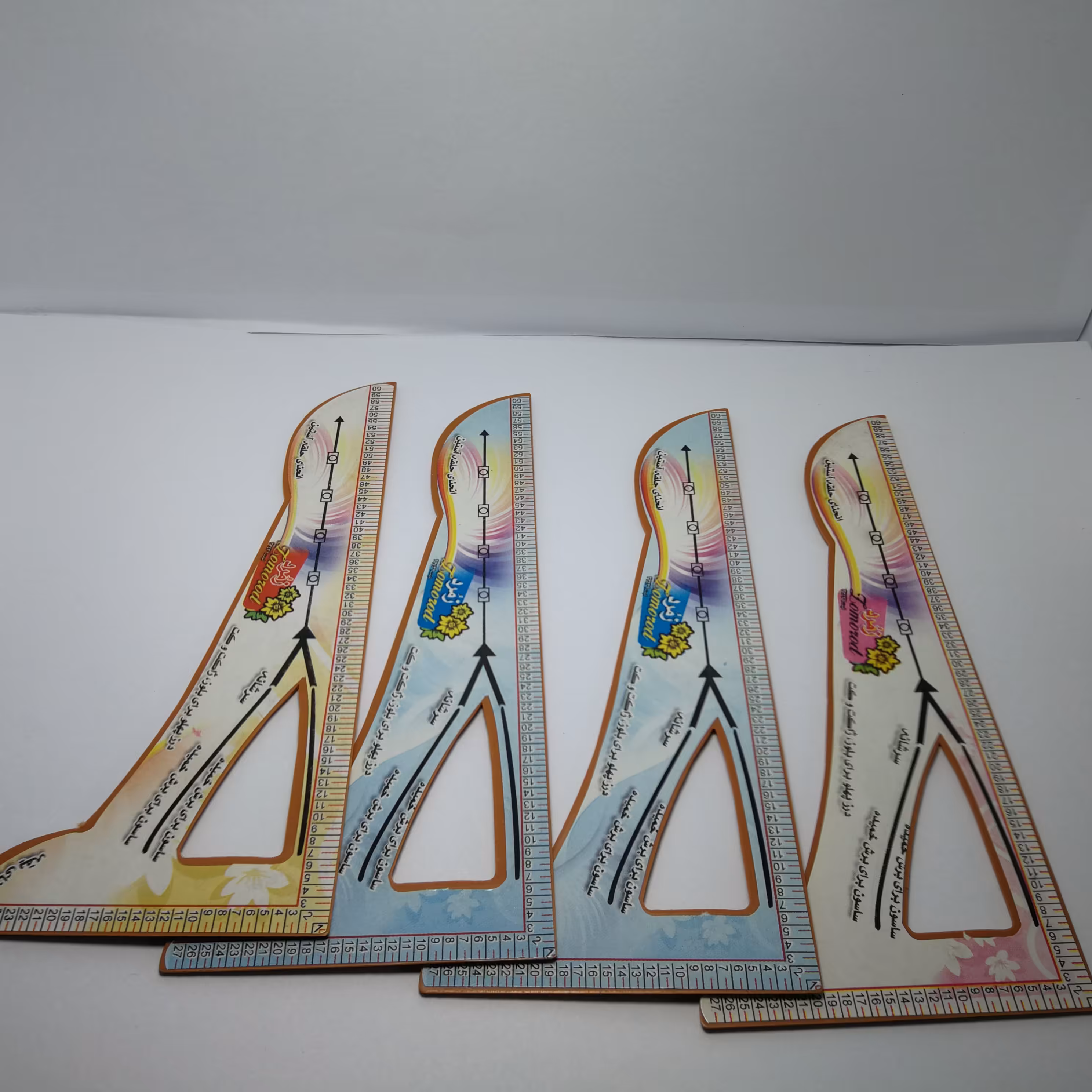 گونیا خیاطی زمرد  کوچک 