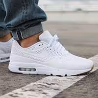 کفش کتانی رانینگ نایک اولترا سفید  Nike Air Max Ultra White
