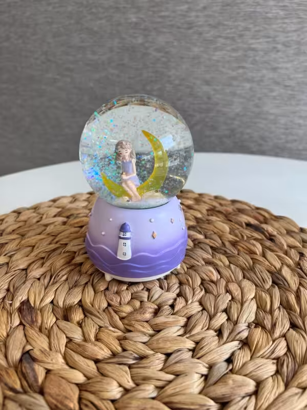 گوی موزیکال دختر و ماه کد 4106