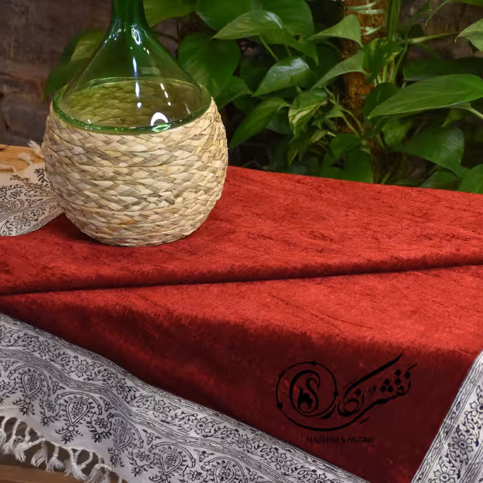 رومیزی مخمل