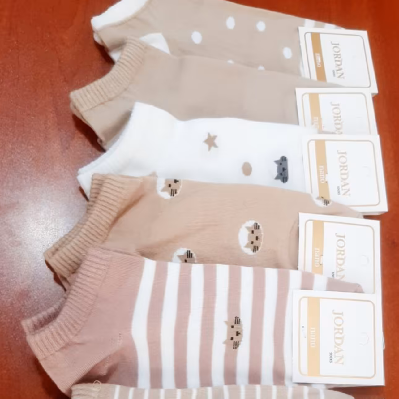 تولید جوراب مچی جردن کیفیتش خوبه قیمتش ارزان ارسال رایگان نخ اعلا بادوام بسته بندی شیک 