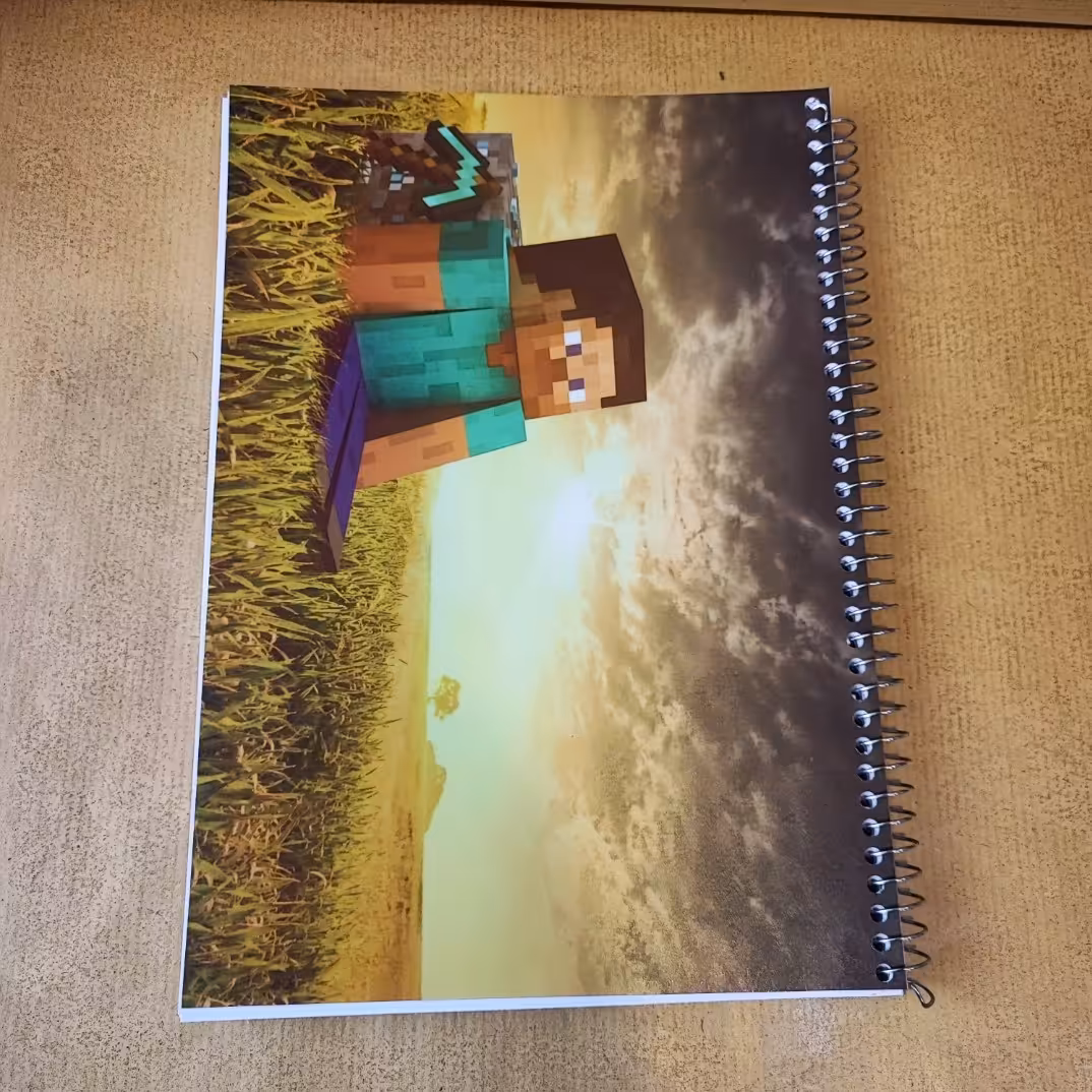 دفتر مشق 100 برگ سیمی شده ، طرح  بازی ماین کرافت کد 2