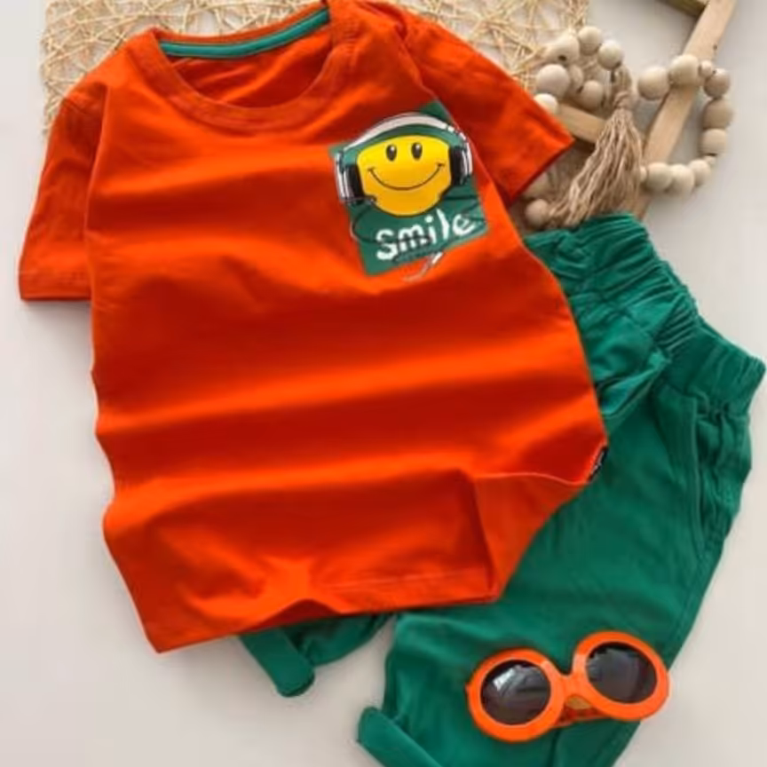 تیشرت شلوارک اسپرت در سایزبندی .تکرنگ. تنخور شیک و عالی