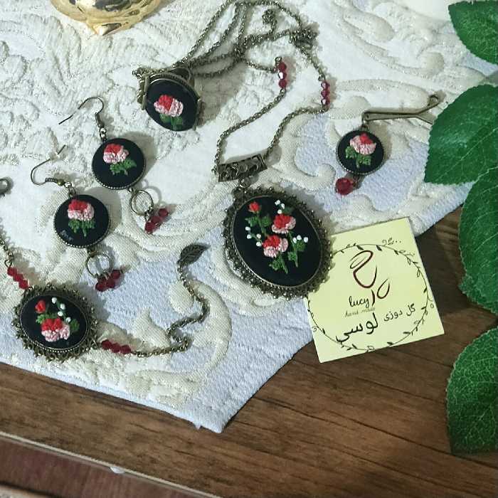 سرویس زیورآلات گلدوزی کد089