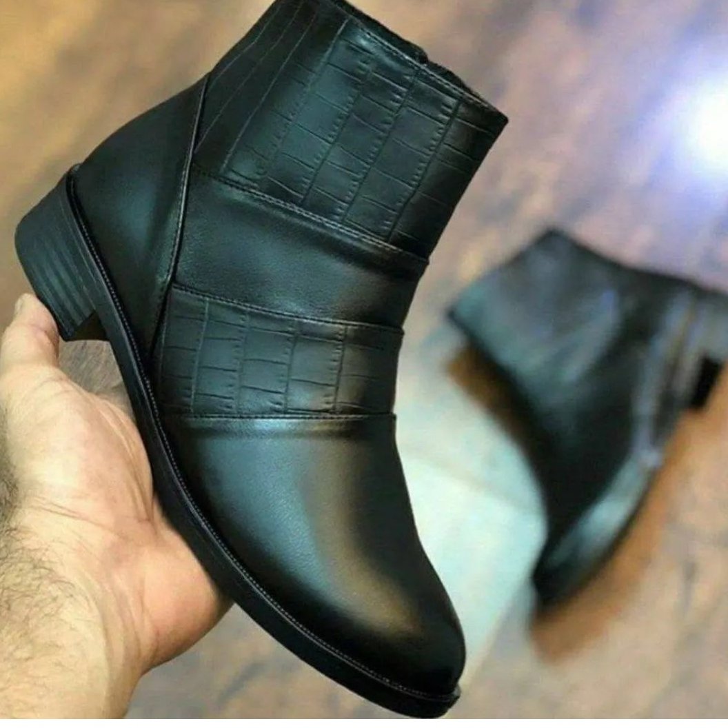 کفش نیم بوت