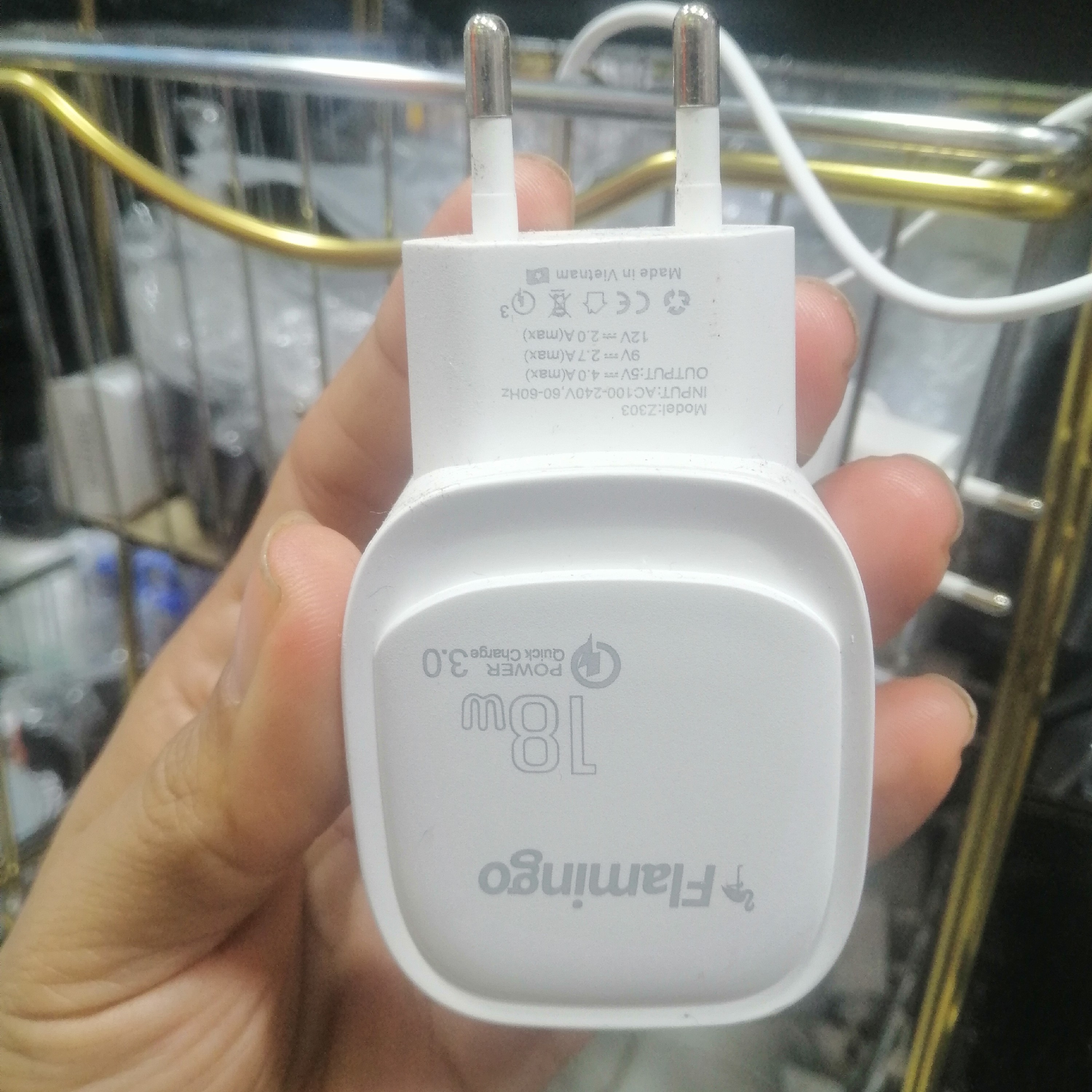 اداپتور 18وات فلامینگو