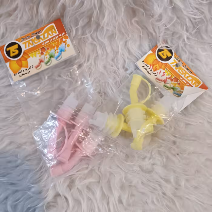 آرام ریز درب بطری سه عددی پلاستیکی مناسب بطری روغن وآبلیمو و ابغوره و ...مناسب درب بطری های حدود 3سانتی 