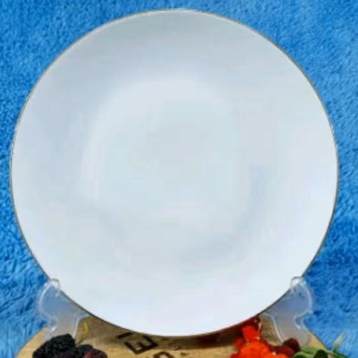 پیش دستی لورین سفید خط طلا 