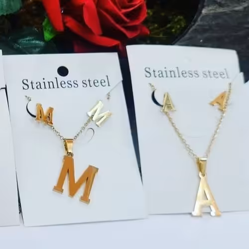 نیم ست. استیل رنگ ثابت