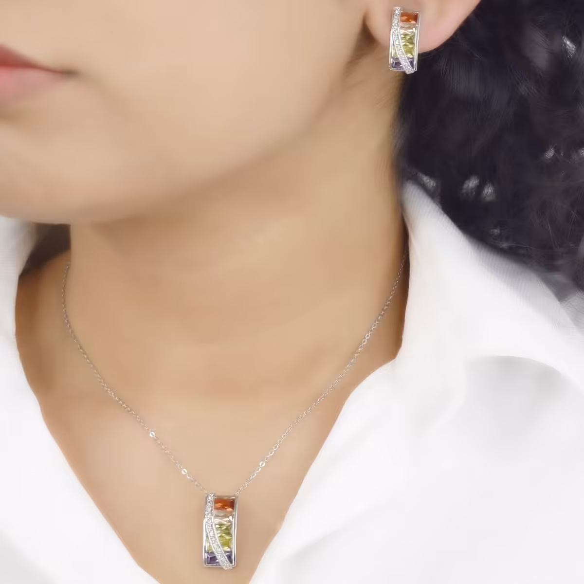 نیمست نقره زنانه با سنگ های رنگی کد 5723