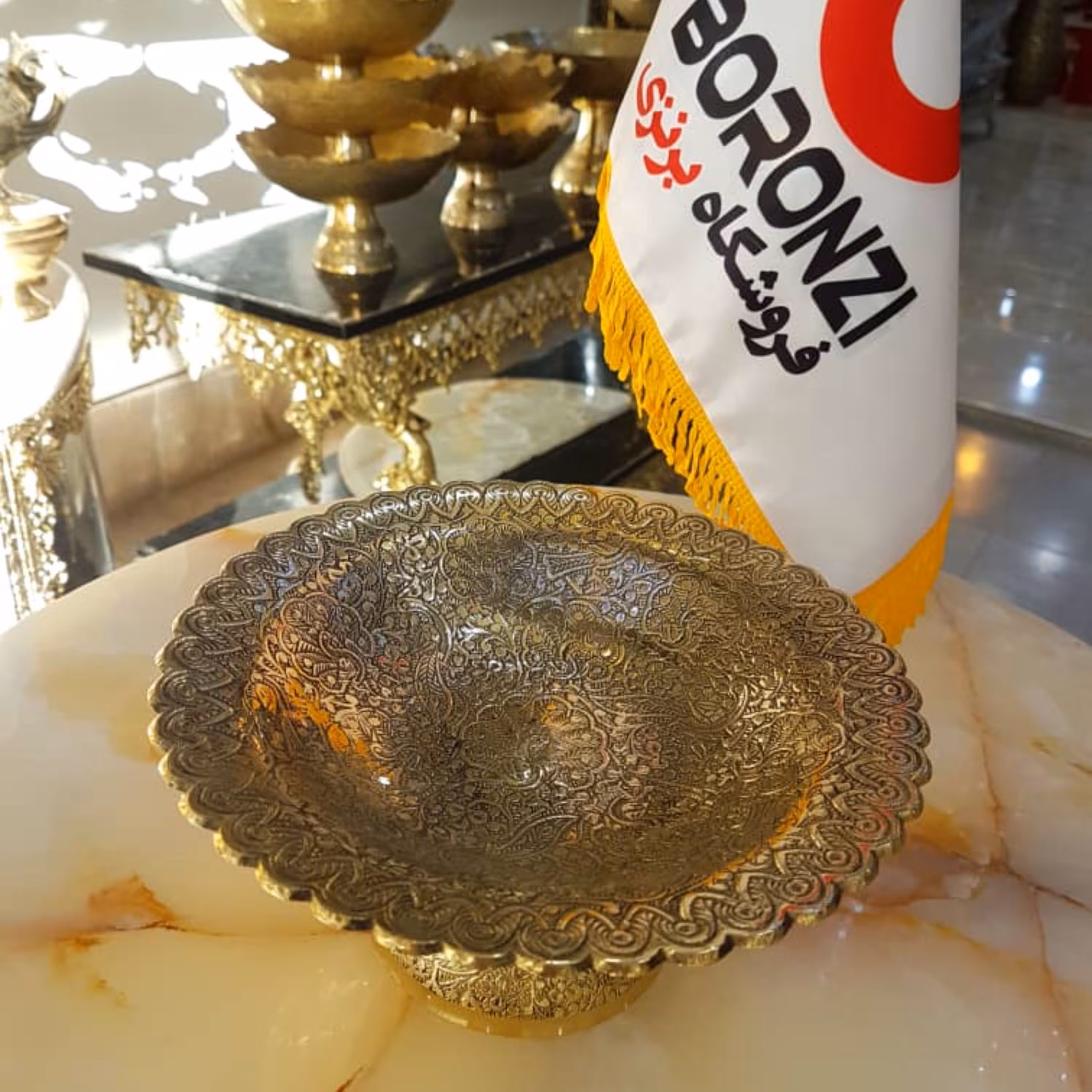 شکلات خوری هندی سایز 19 برنجی