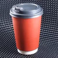 لیوان کاغذی دوجداره سایز 360 درب دار 