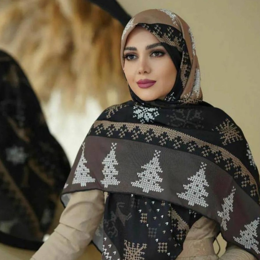 روسری زنانه
