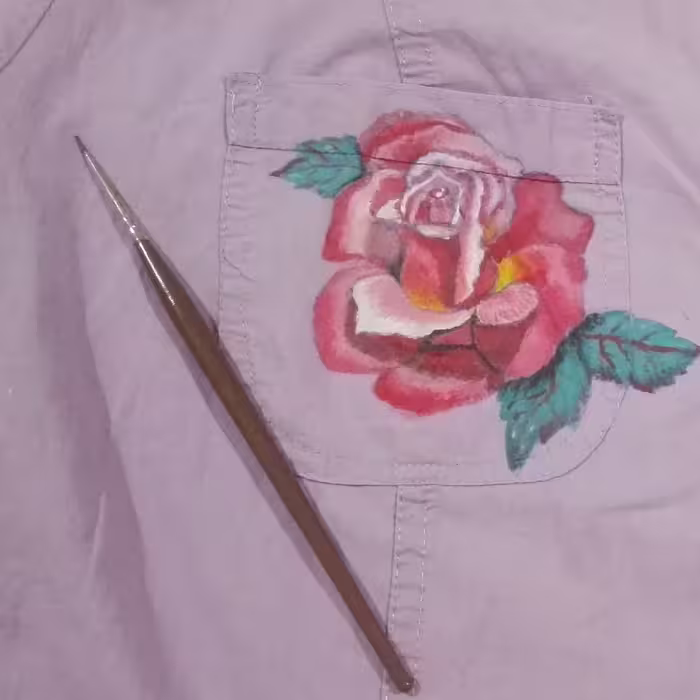 نقاشی روی لباس شما 