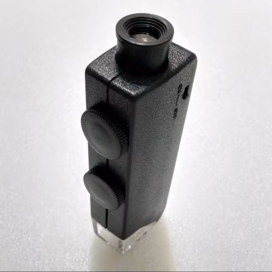 میکروسکوپ کوچک زوم دار