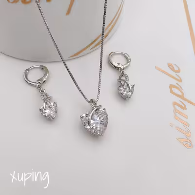 نیم ست قلب الماسی نقره از برند ژوپینگ