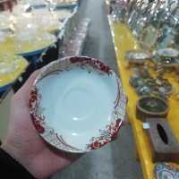 نعلبکی چینی واتسون صدفی قرمز   