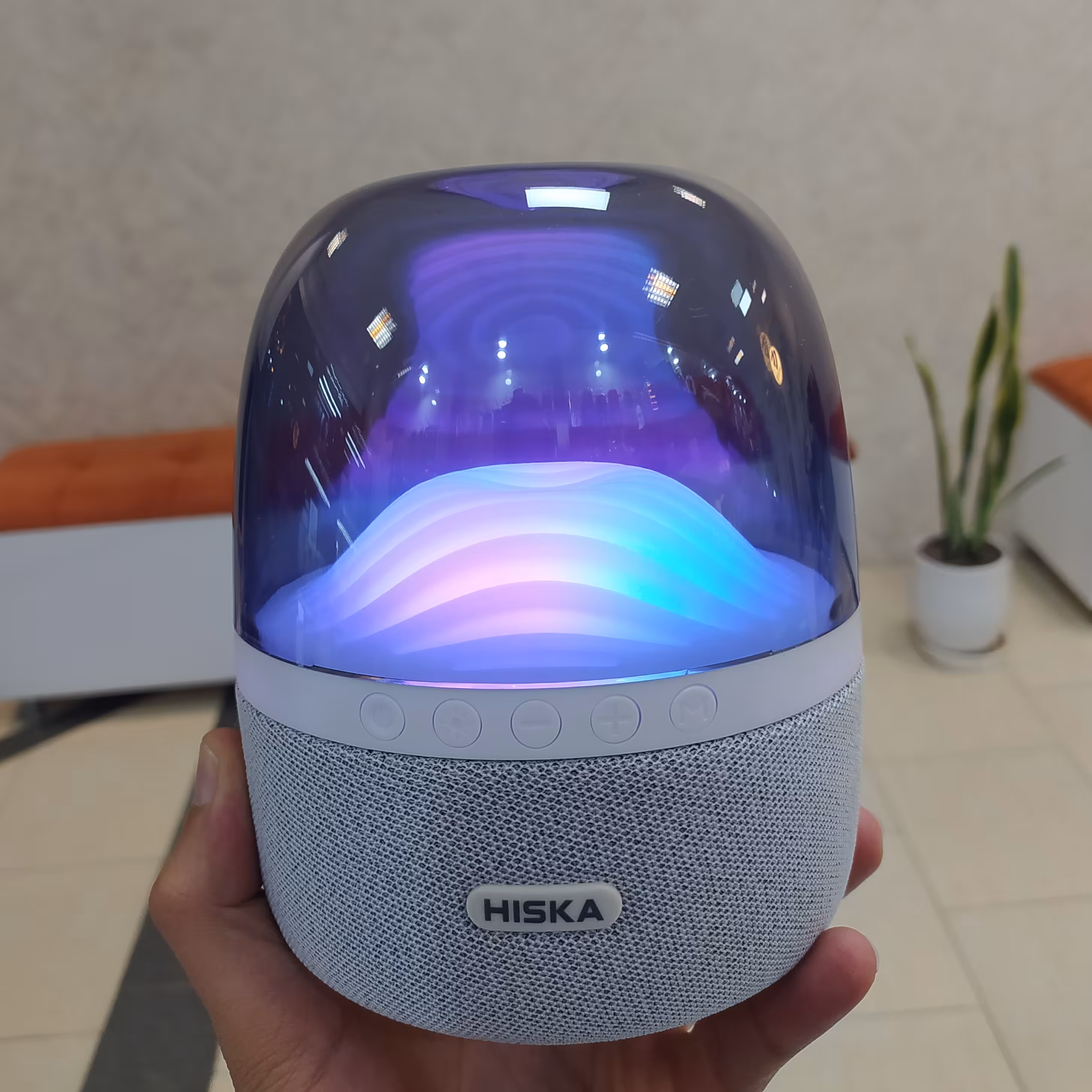 اسپیکر  بلوتوثی قابل حمل فانتزی 