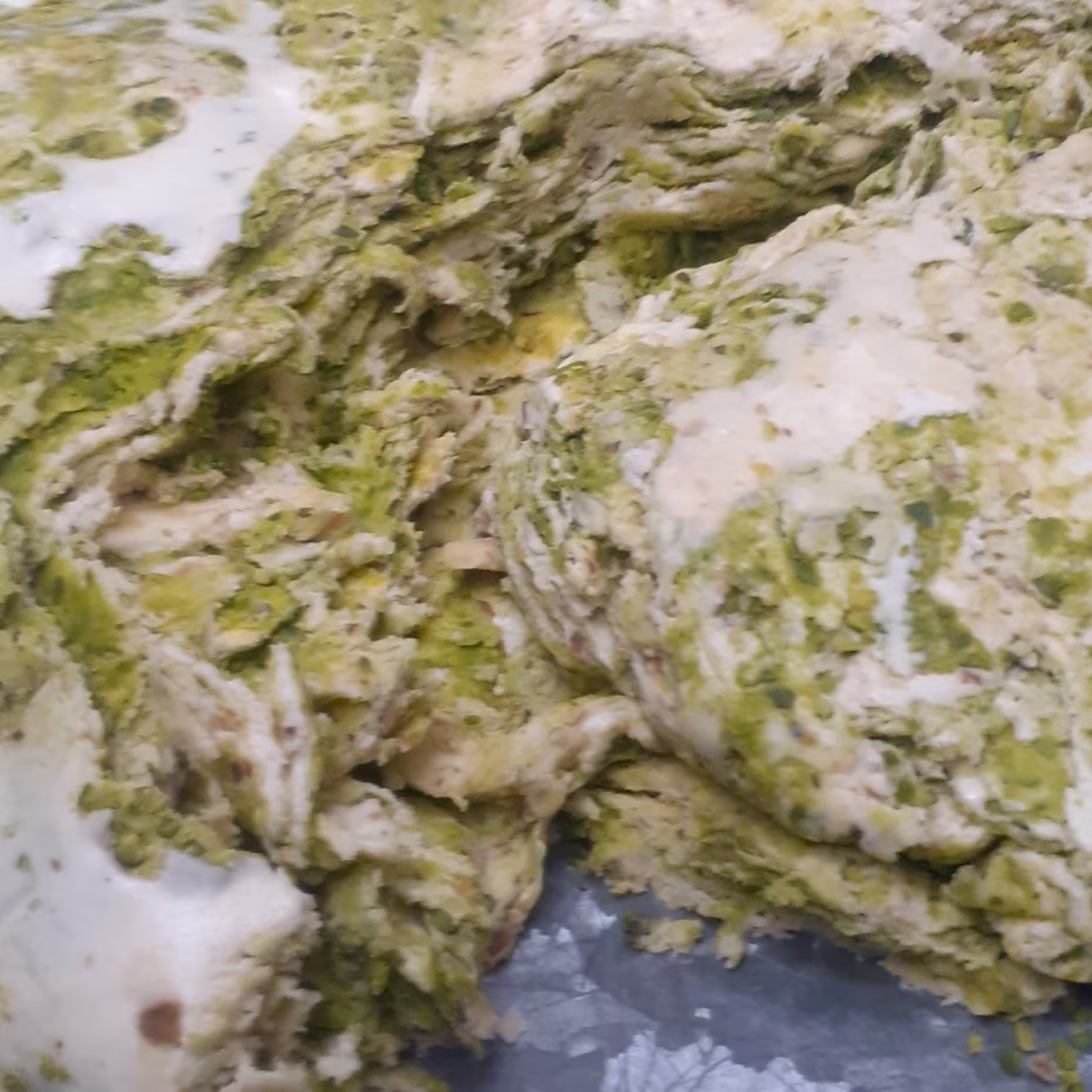 حلوا پسته یک کیلو مخصوص ارومیه تازه تازه بهداشتی