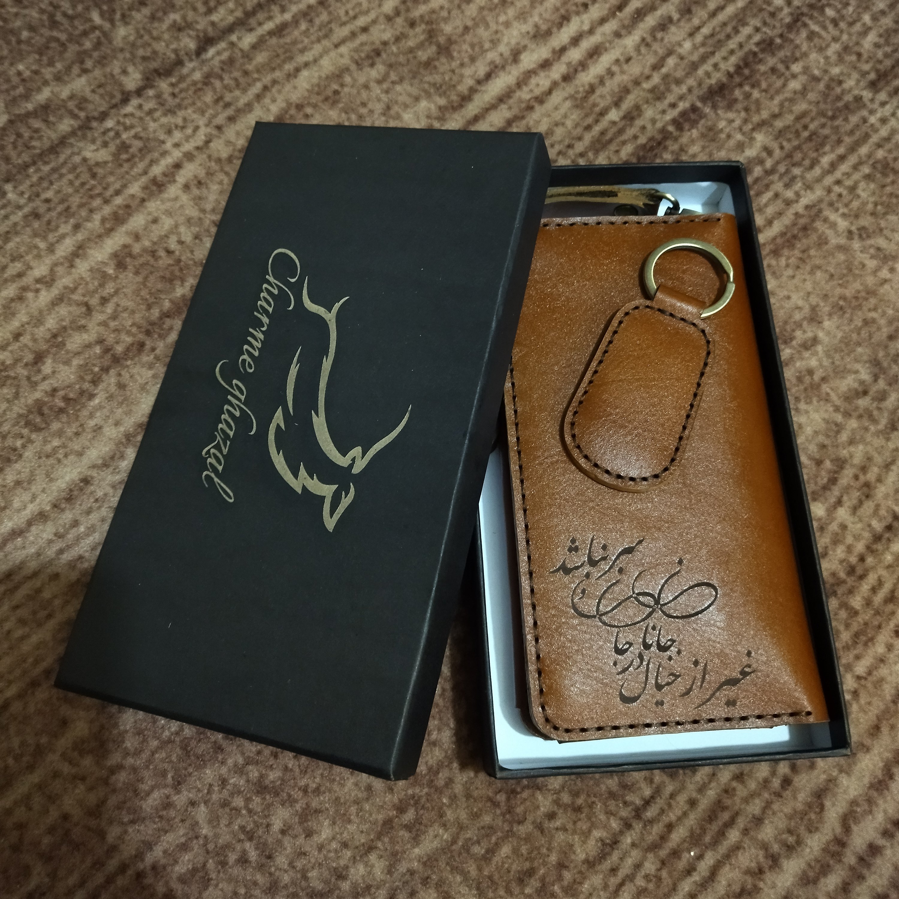 کیف پول مردانه چرم طبیعی گاوی دارای جای موبایل