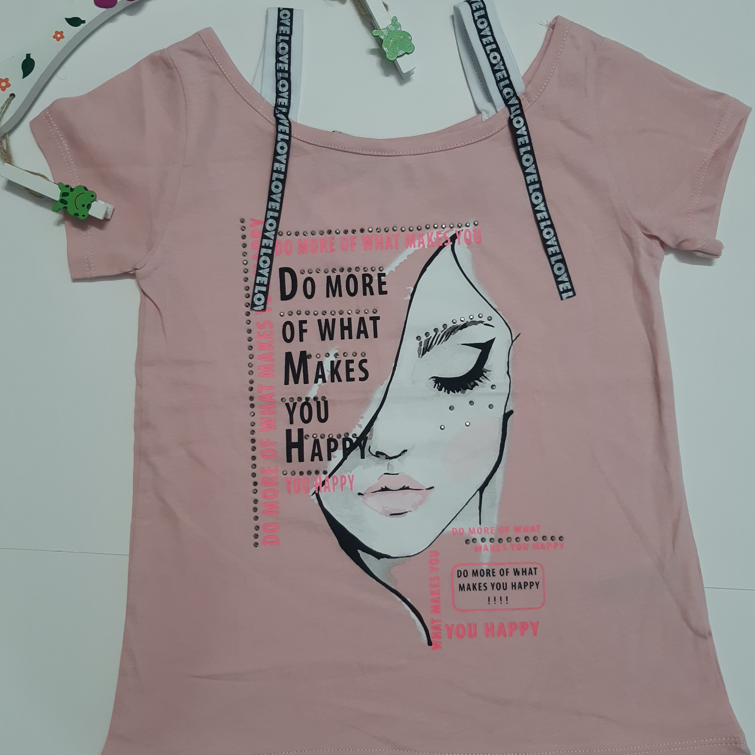 بلوز تک وارداتی .جنس عالی و تضمینی.دوخت فوق العاده  تمیز و زیبا