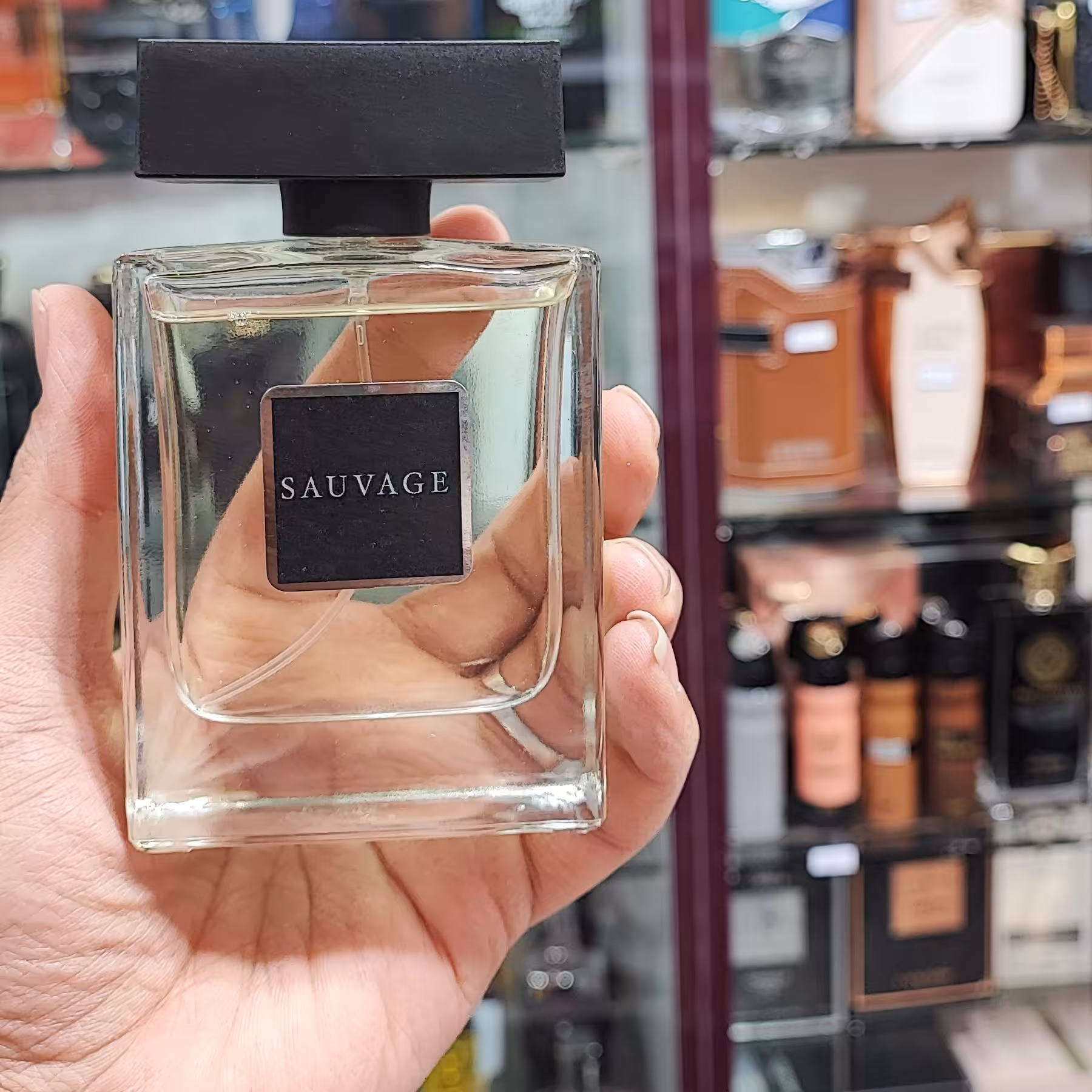 ادکلن مردانه ساواج مدل پرستیژ