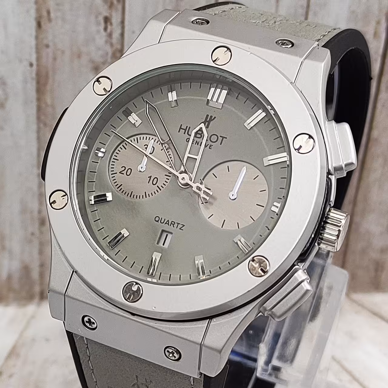 ساعت مچی مردانه هابلوت hublot ضد آب شیسه ضد خش 