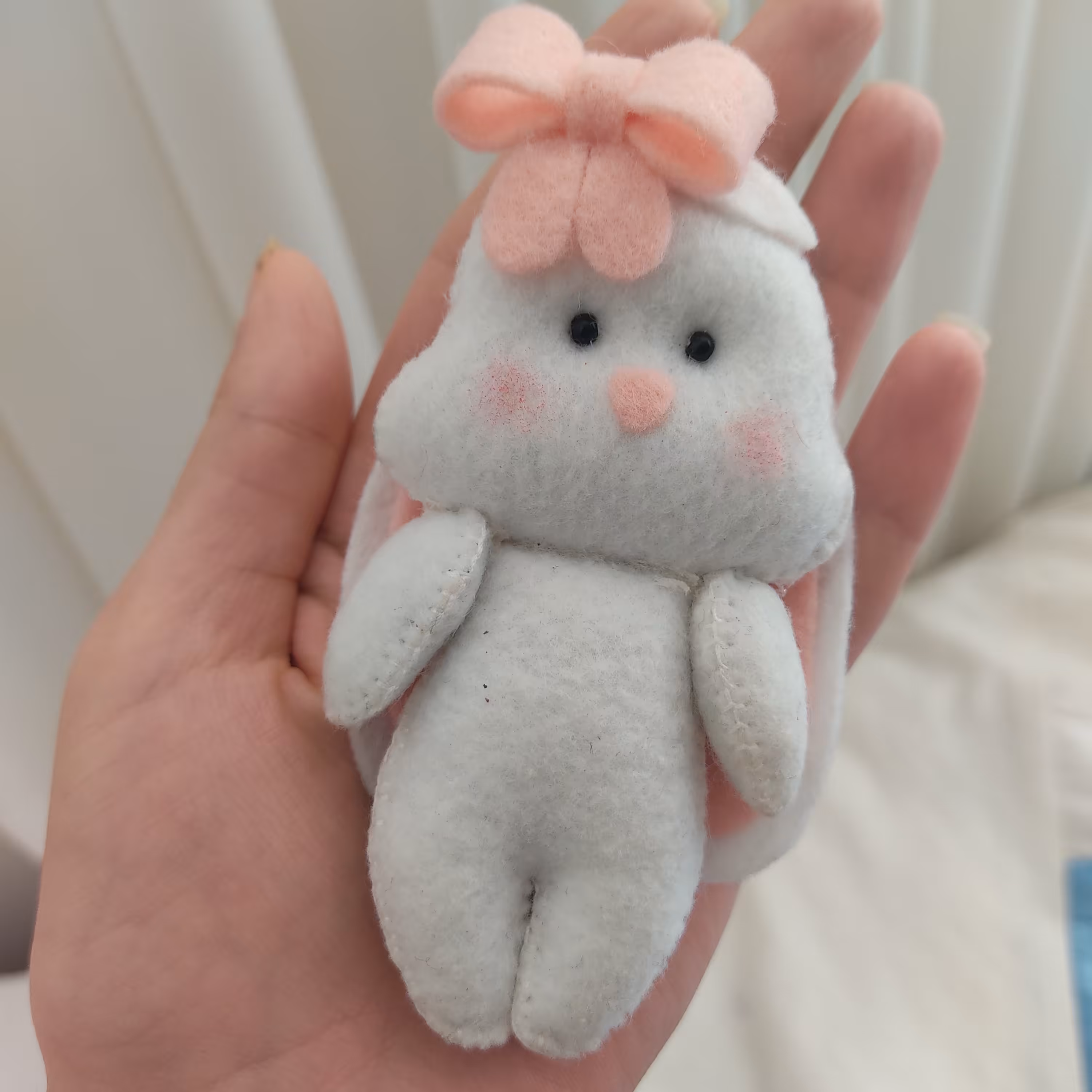 جاسوئیچی نمدی 