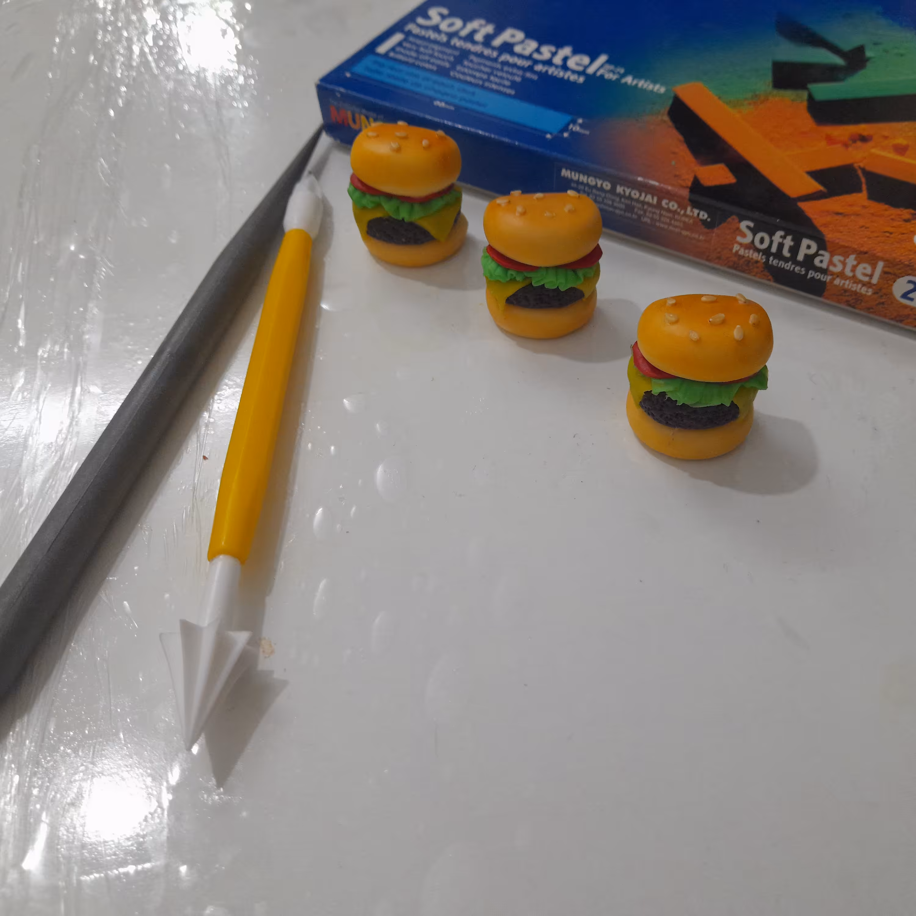 مگنت خمیری آهنربایی یخچالی ،  اکسسوری،  خانه و آشپزخانه،  دکوری ، تزئینی،  مدل ساندویچ همبرگر ، کد 021