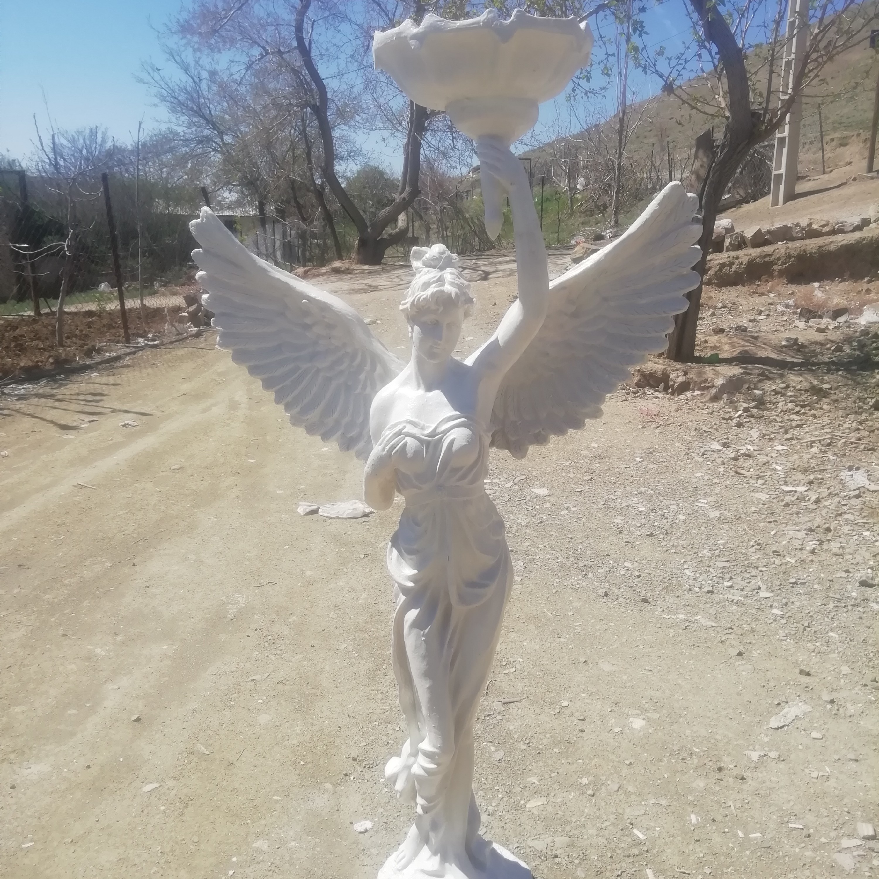 مجسمه ابنما ستایش جنس فایبر گلاس به ارتفاع 154 سانتی متر مناسب برای خانه باغ ویلا و غیره ارسال با پس کرایه