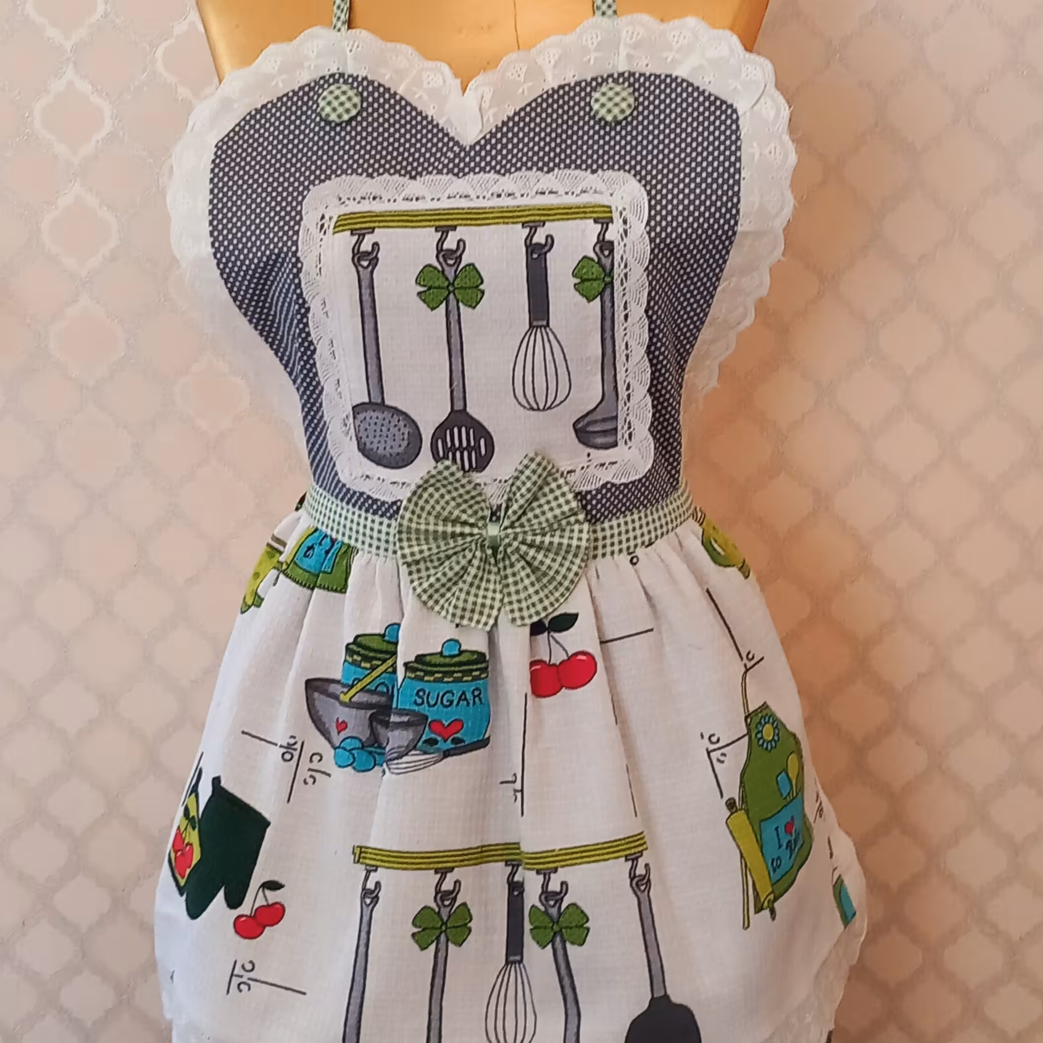 پیشبند دو دامنه قلبی کتان  ضد  آب 