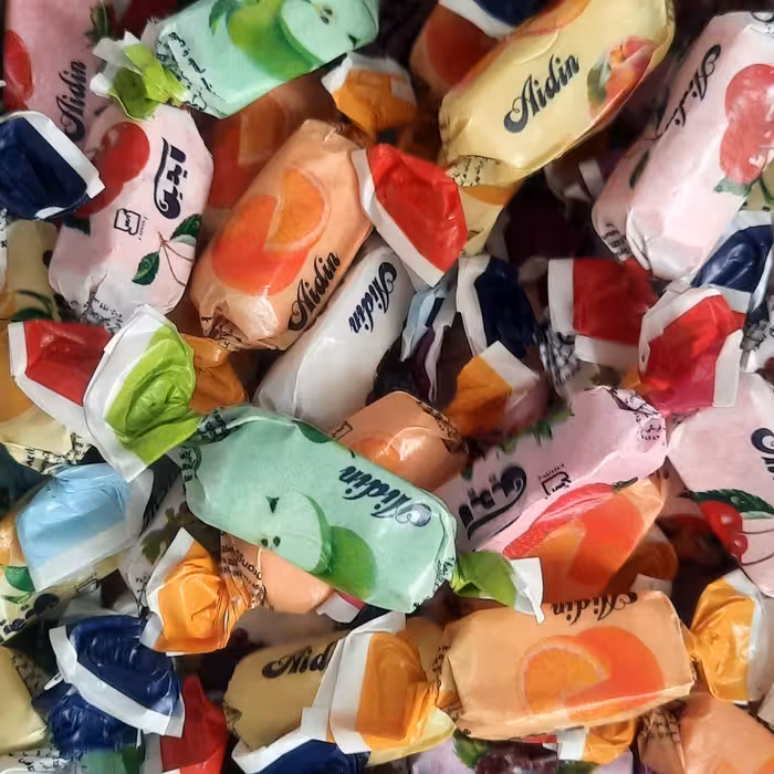 شکلات میوه ای