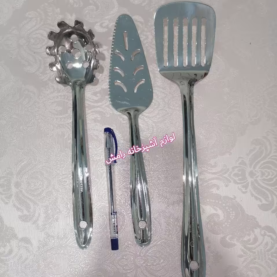 کفگیر شامی و کفگیر کیک و  چنگال ماکارونی