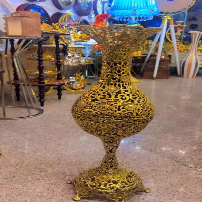 گلدان تمام برونز(برنجی)