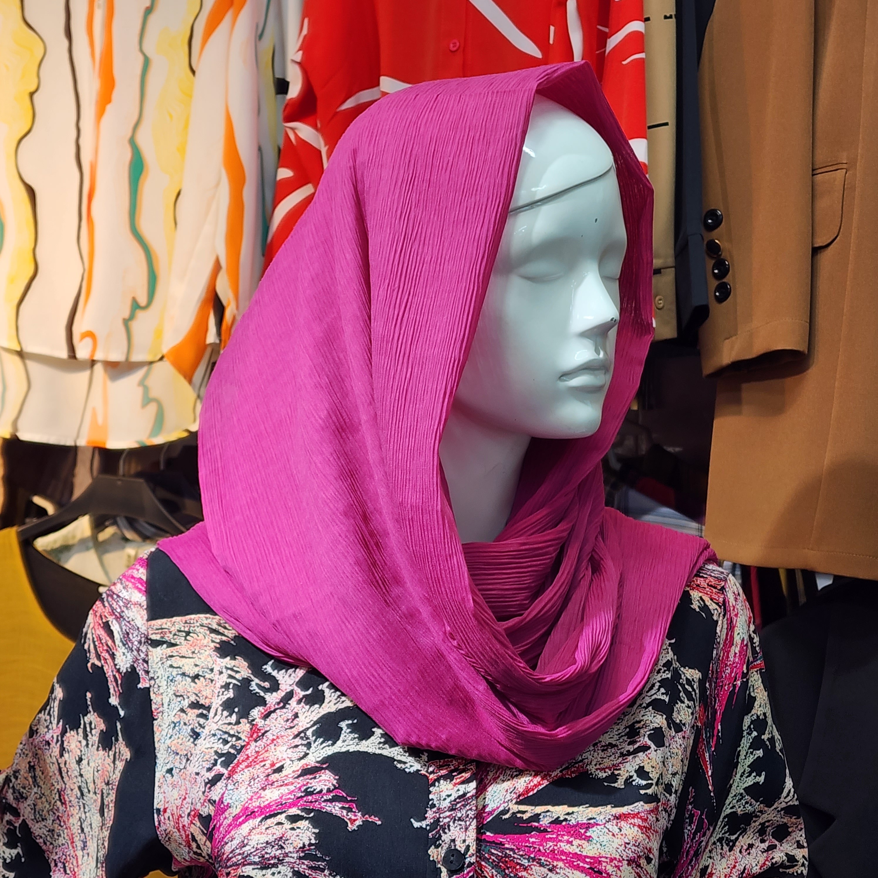 شال جنس صابونی نازک و نرم لیز نمیخوره در رنگبندی