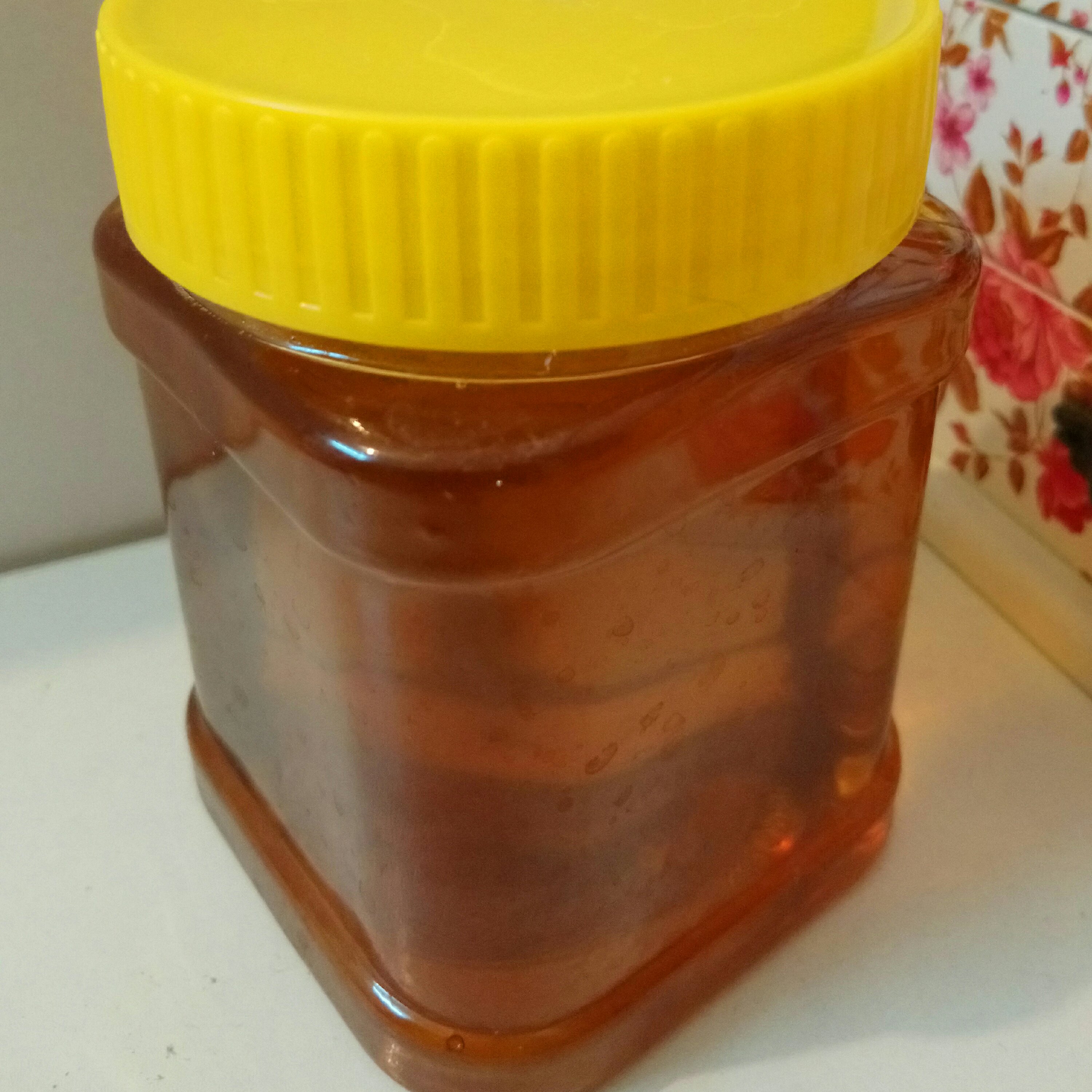 عسل چهل گیاه نیم کیلویی