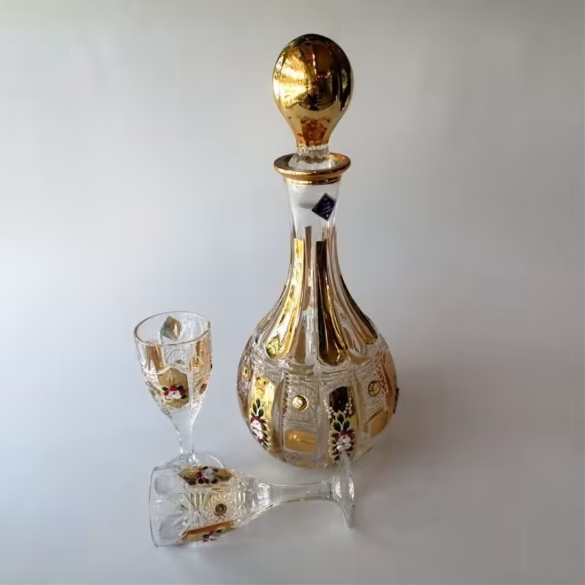 تنگ و گیلاس خوری طلایی