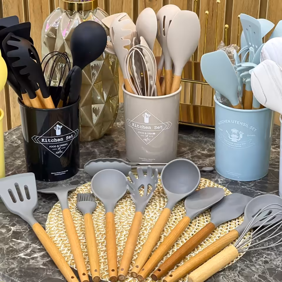 سرویس کفگیر ملاقه 12 پارچ سیلکیونی