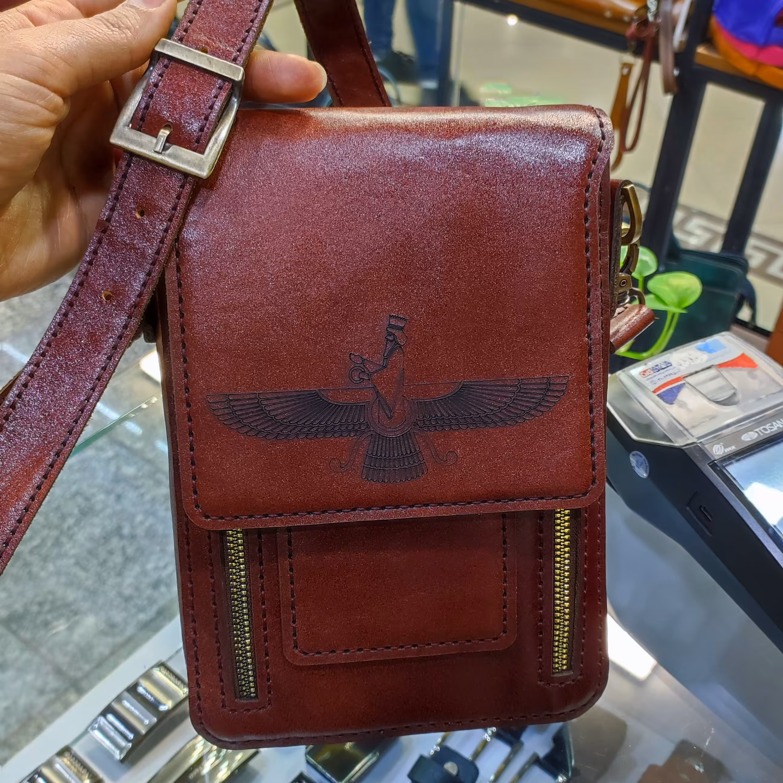 کیف دوشی اسپرت چرم گاوی دست دوز