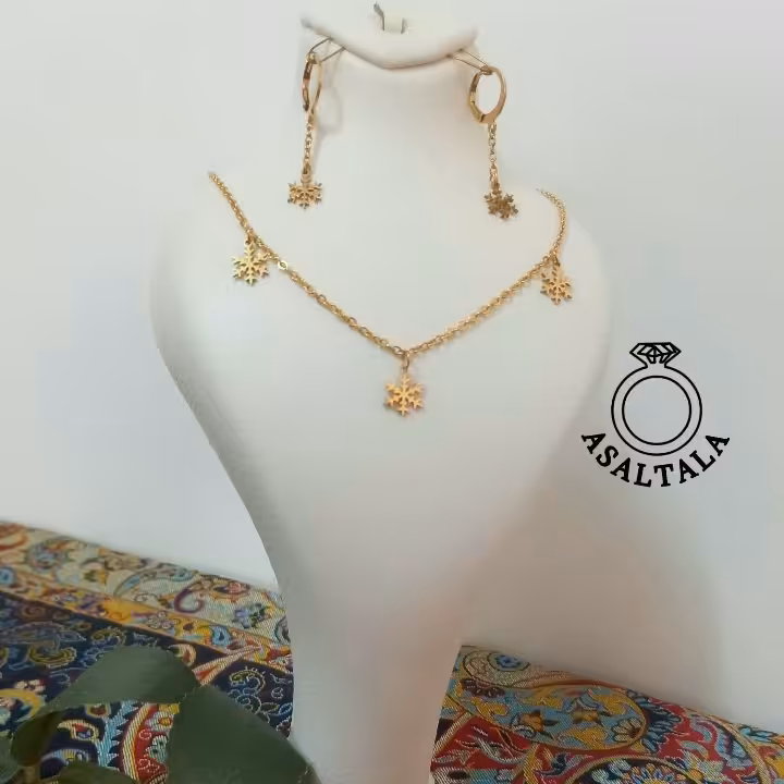 ست گردنبند و گوشواره استیل برفی