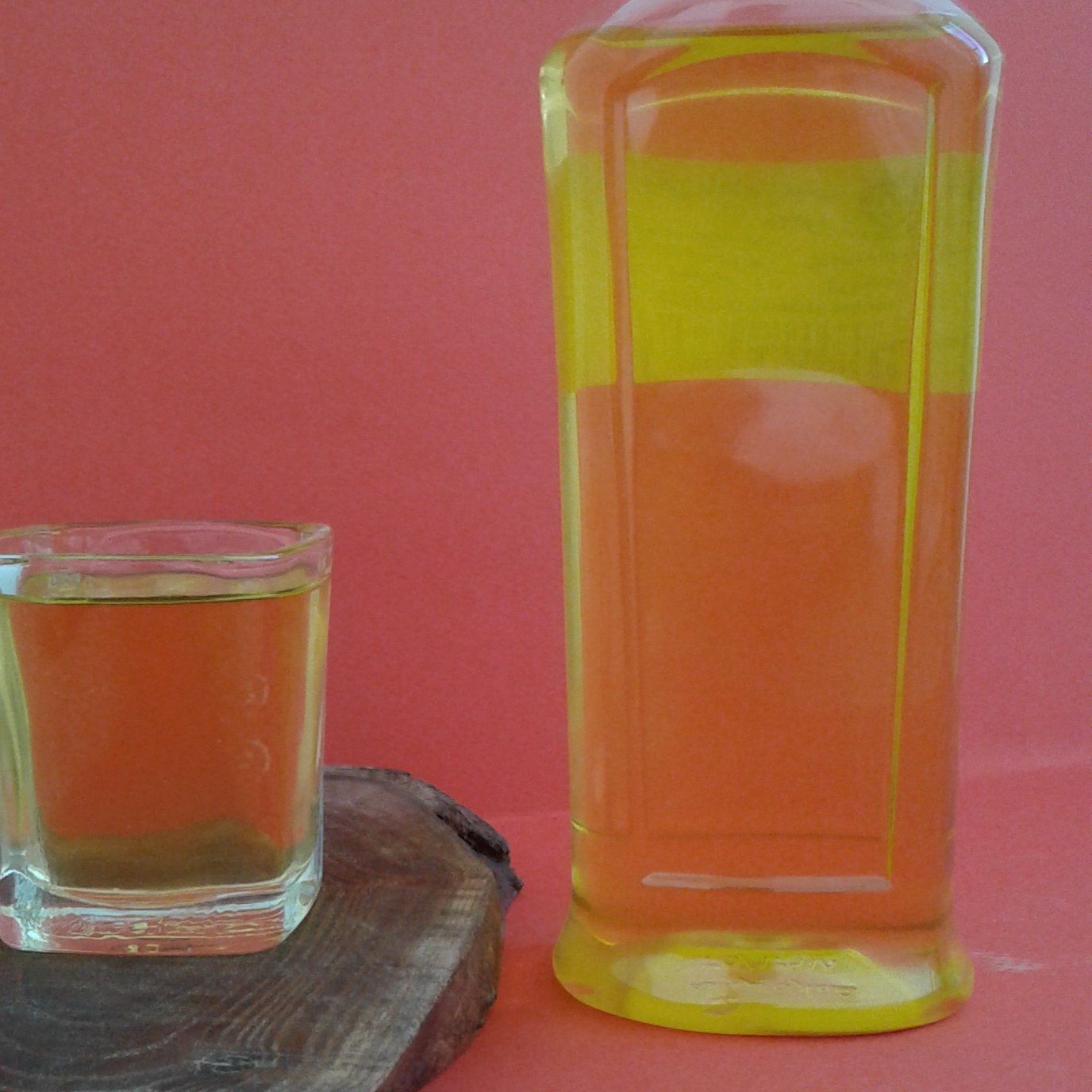 روغن آفتاب گردان طبیعی (1600گرمی) آریسا ارسال رایگان