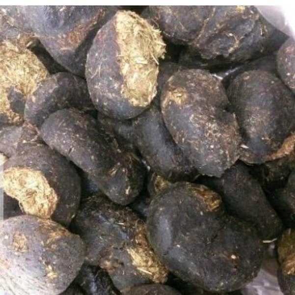 عنبرنسارا ممتاز فدک (200گرم)