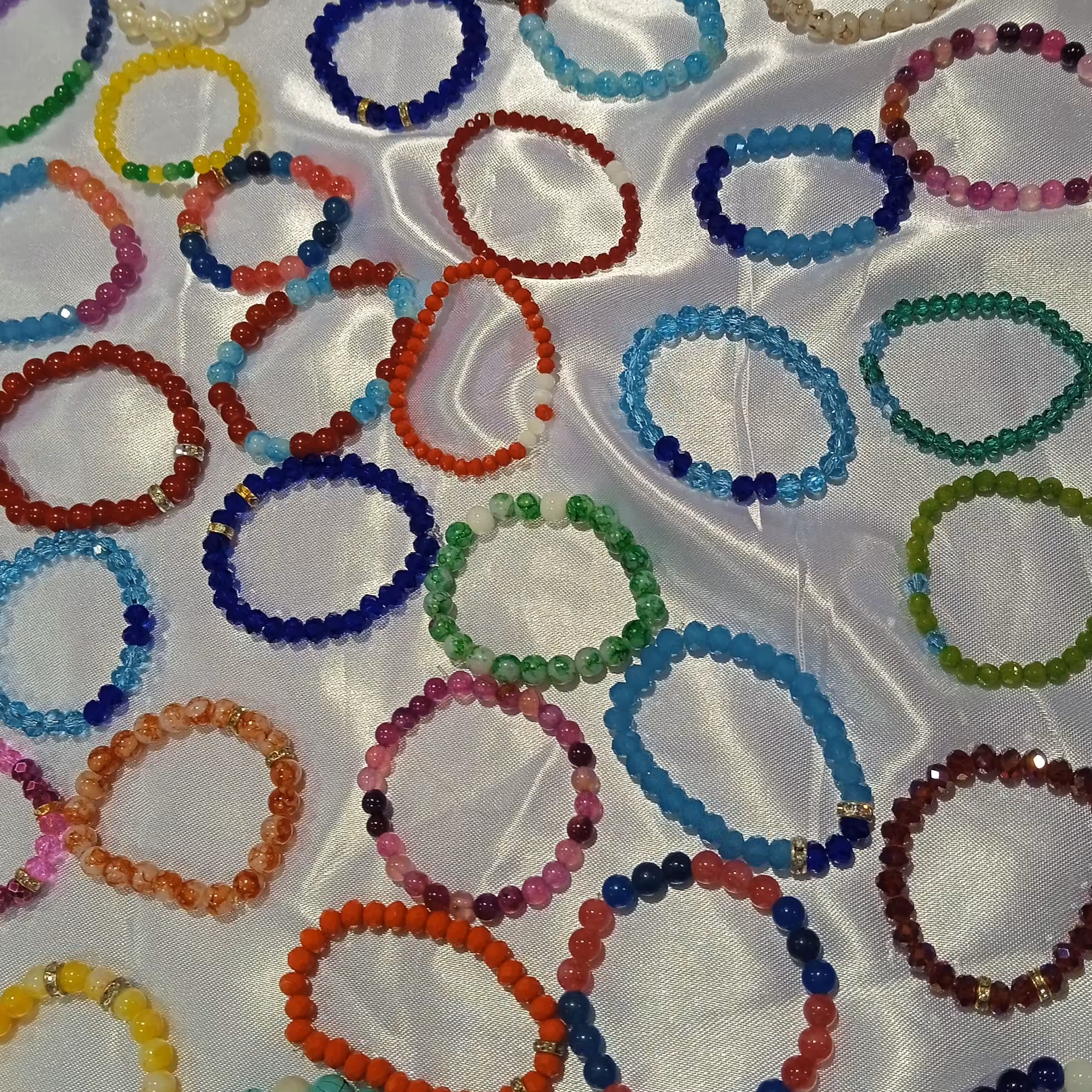 دستبند سنگی و کریستال