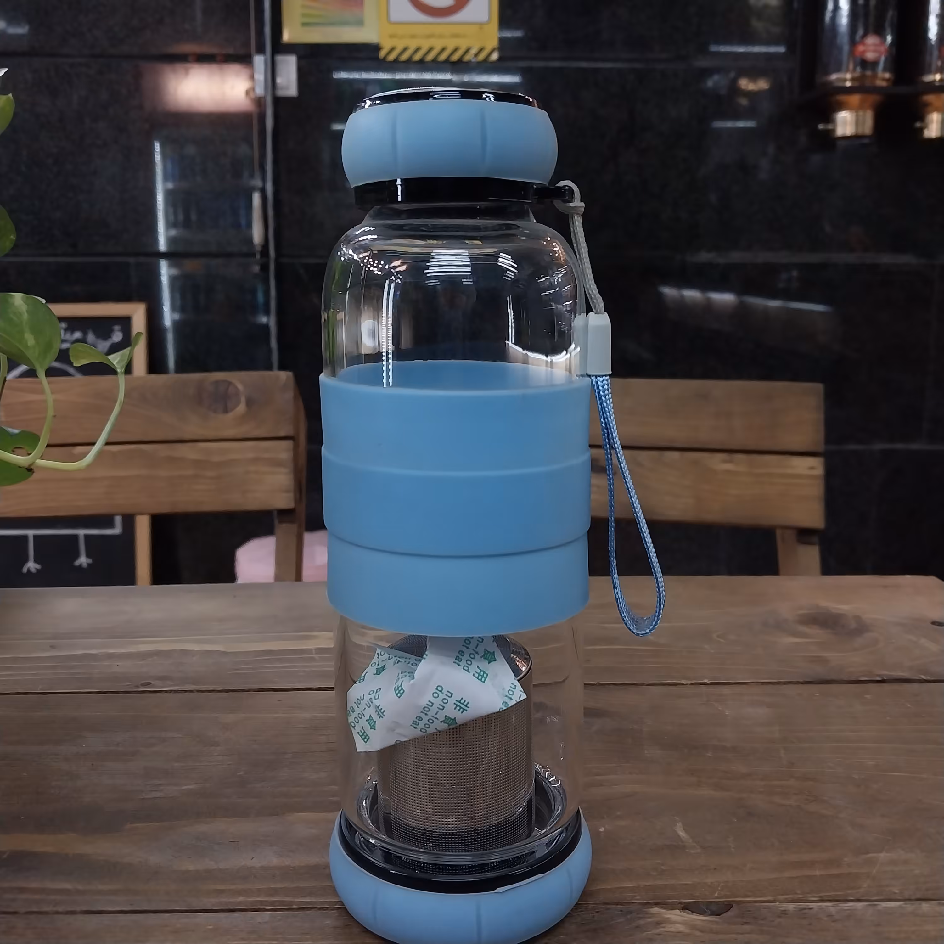 قمقمه دمنوش ساز  شیشه ای قابلیت باز شدن از دو طرف