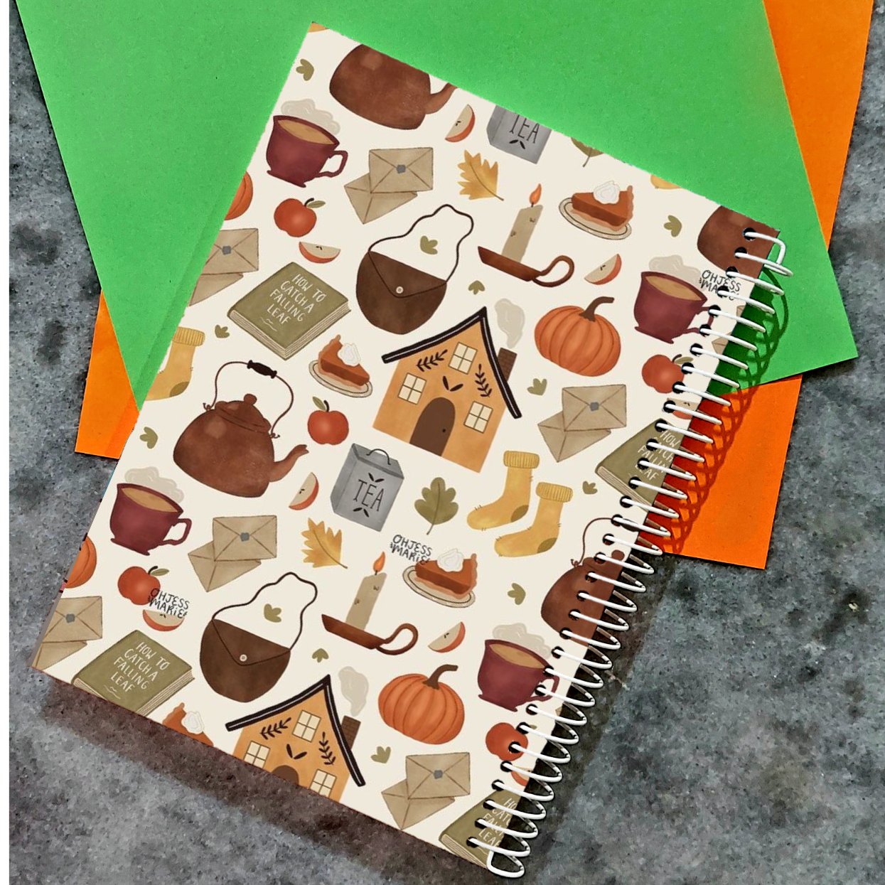 دفتر خطدار جلد سخت 80 برگی سیمی  طرح پاییز و خونه