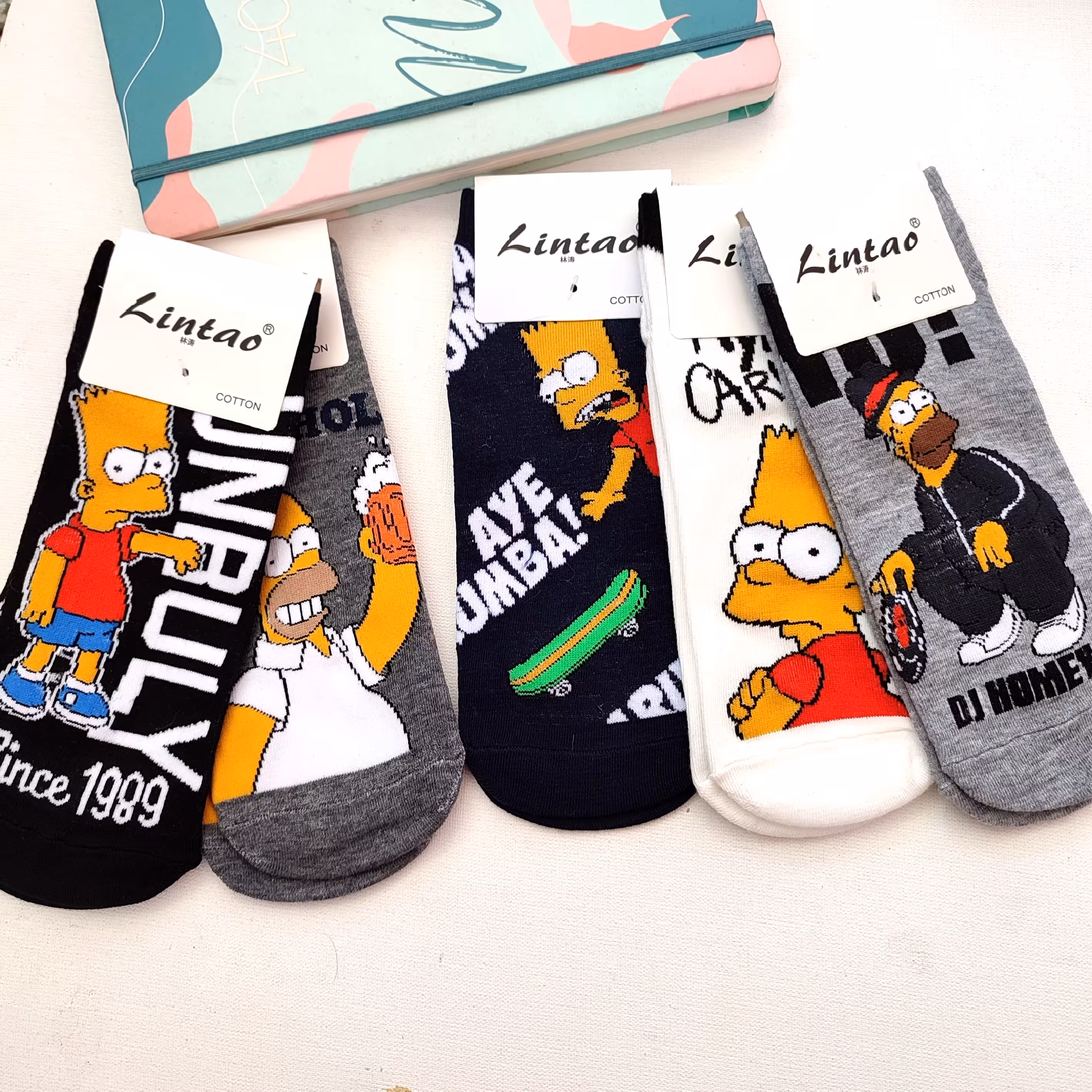 جوراب مچی خانواده سیمپسون ها نخ پنبه وارداتی فری سایز از 36تا 40 