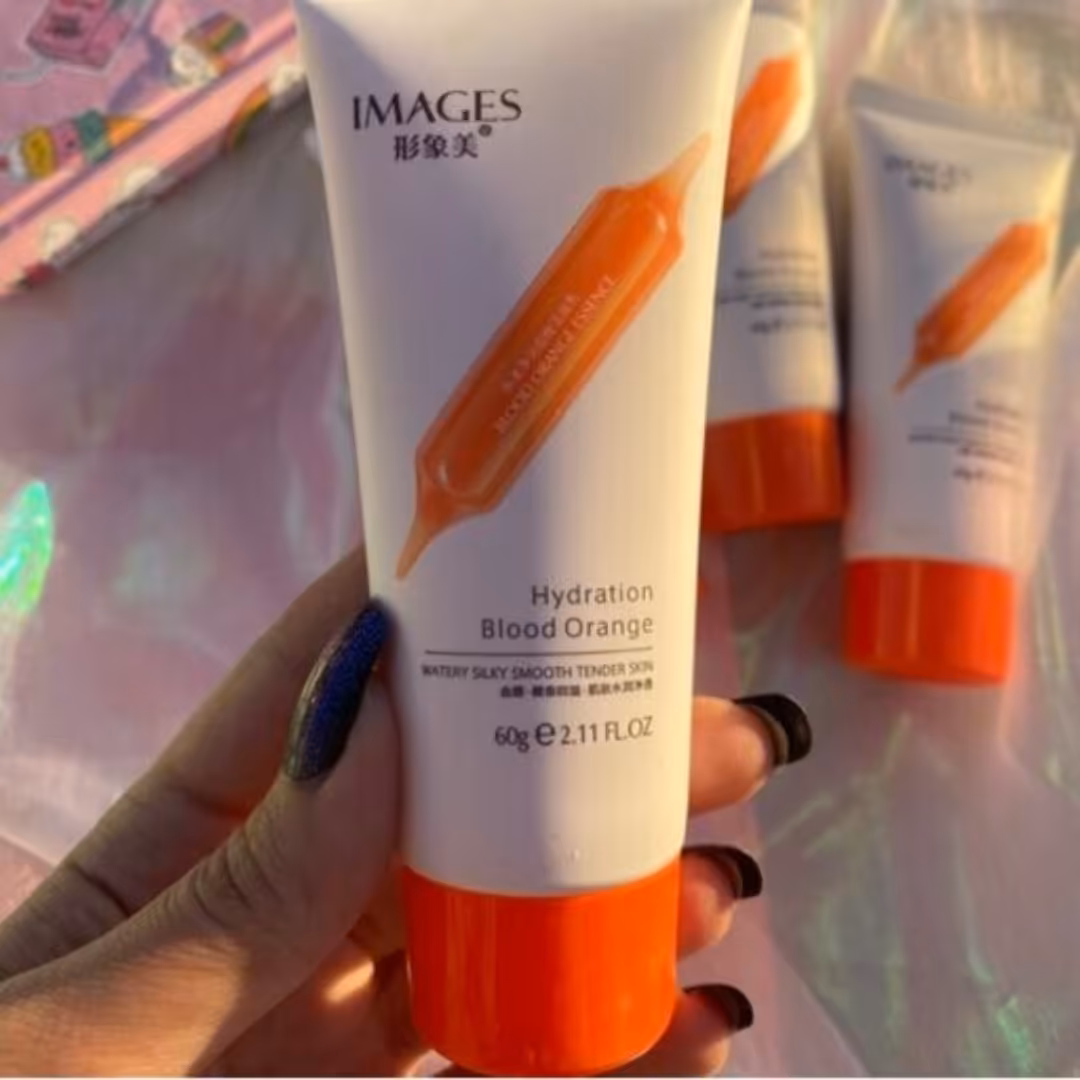 فوم شستشوی ویتامین سی صورت پرتقال خونی ایمیجیز شاداب کننده پوست روشن کننده جوانساز آبرسان نرم کننده ( ارسال رایگان )

