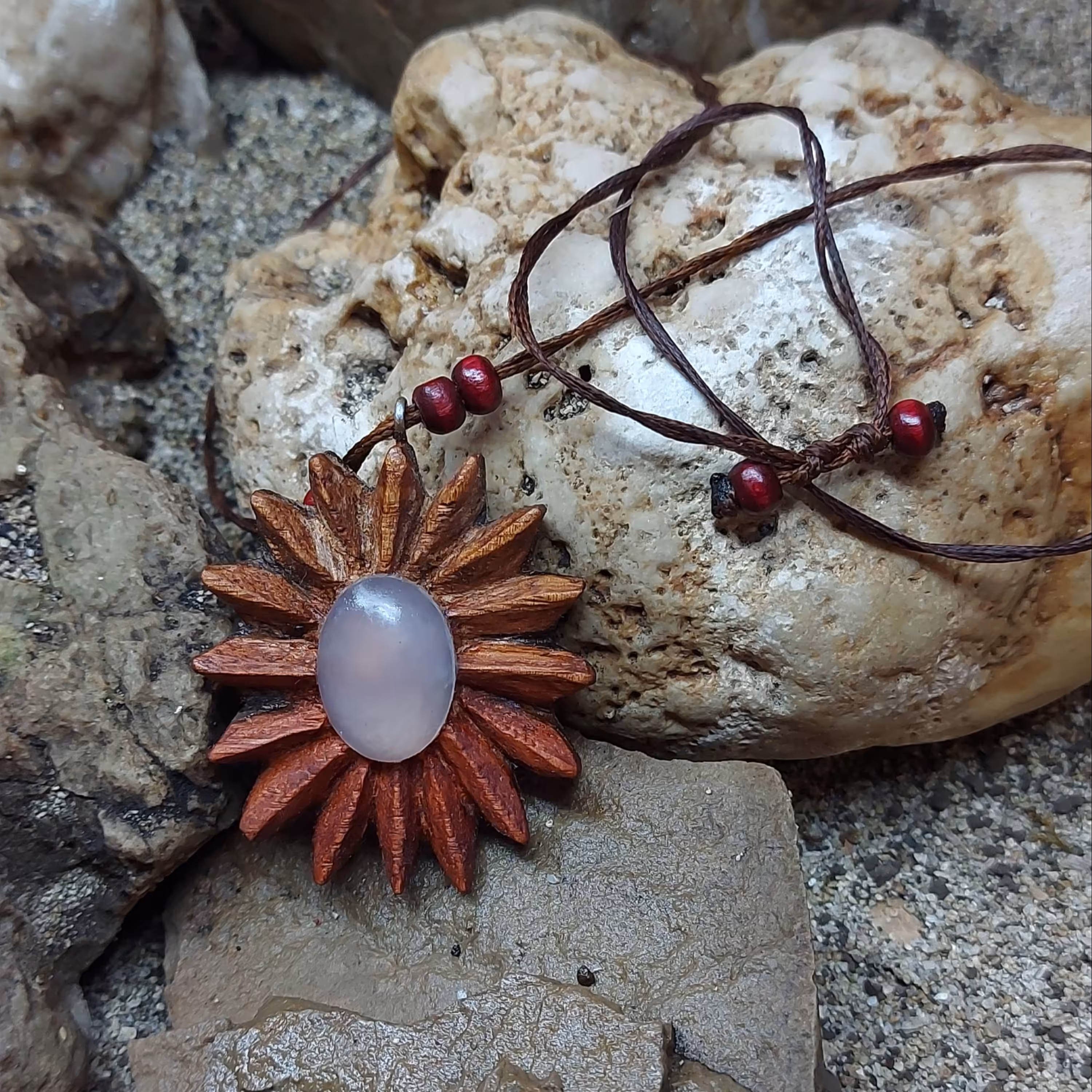 گردنبند زنانه و مردانه  سنگ 